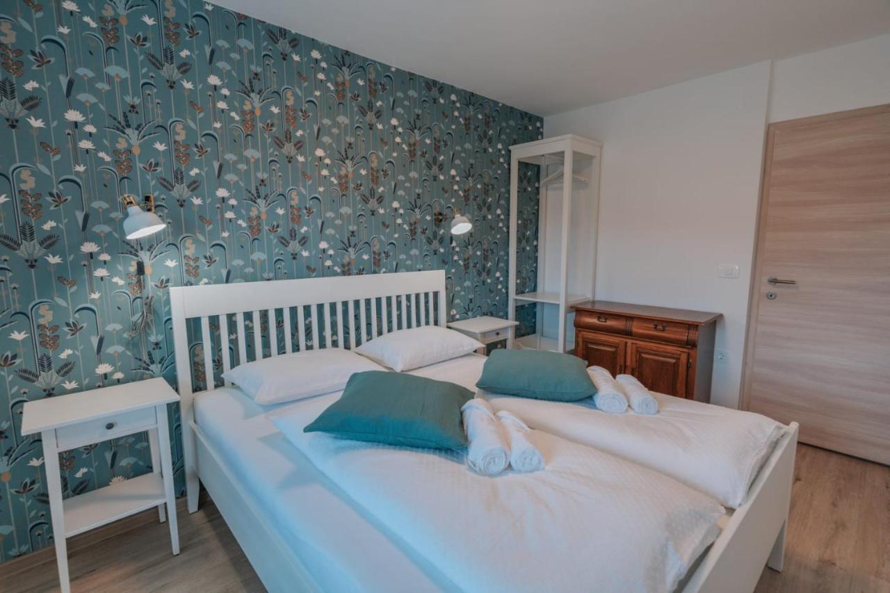 Apartment Apartma Lamberger Zirovnica